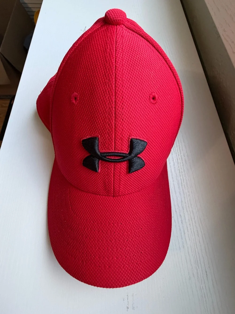 Under Armour Youth Baseball Cap Red Black Logo XS/S Classic Fit